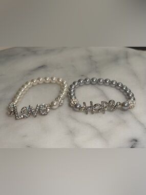 Crystal 'Love' and 'Hope' Beaded Stretch Bracelet Set - White & Gray Pearls